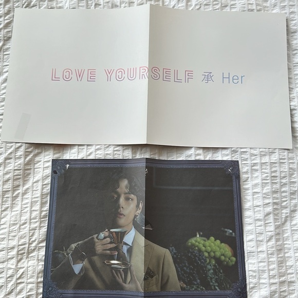 BTS merch - Picture 5 of 5